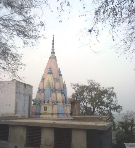 Entrance to the Shanishchara temple