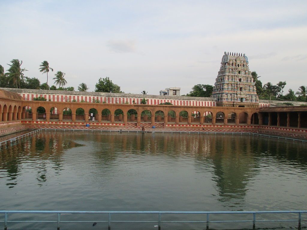 Temple pond at thirunageswaram naganathar temple.