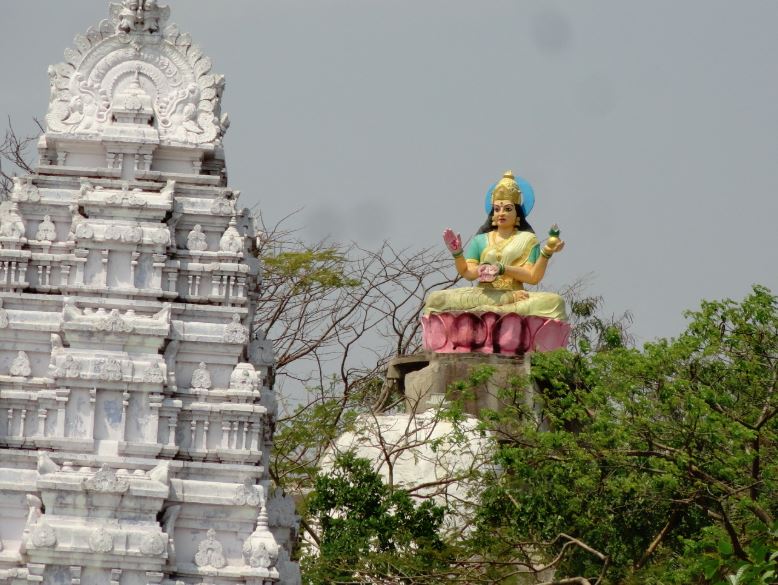 ﻿Gnana Saraswati Temple Basar