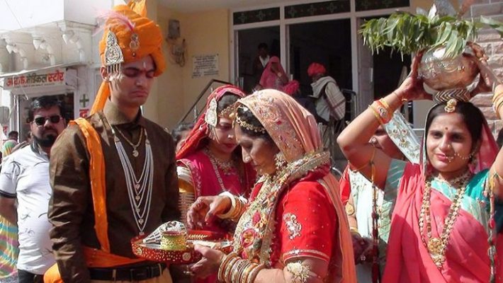 Marwari Wedding Rituals - Bahu Agaman