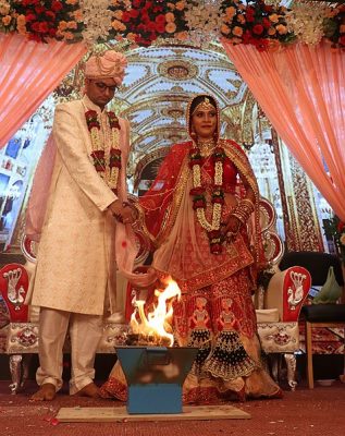 Saat Pheras - Maratha Wedding